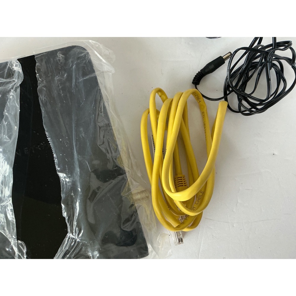 Netgear Cable Modem CM500 DOCSIS 3.0 16x4 High Speed Black Networking - Picture 3 of 13